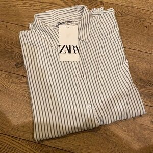 Zara Women Oversized Stripe Shirt (M)
